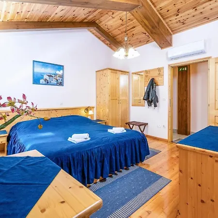 Cozy In With Sauna * Martinski